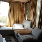 Pensjonat Bujtina Ajazi 3*