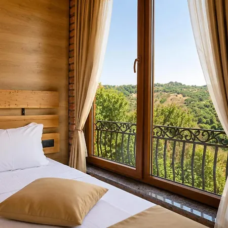 Bujtina Ajazi Guest house Golem (Tirana)