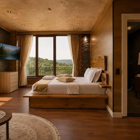 Bujtina Ajazi Guest house 3*