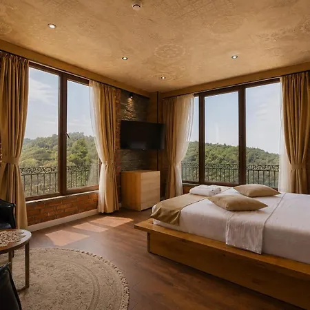 Guest house Bujtina Ajazi Golem (Tirana)