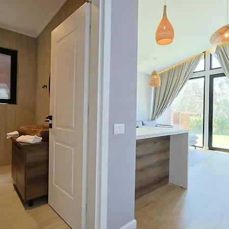 Bujtina Ajazi Guest house Golem (Tirana)